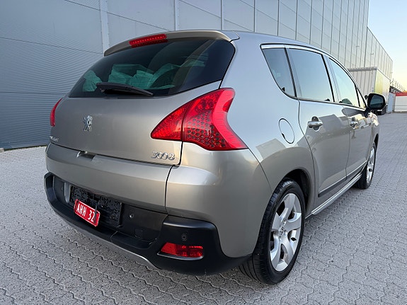 Peugeot 3008 8 of 30