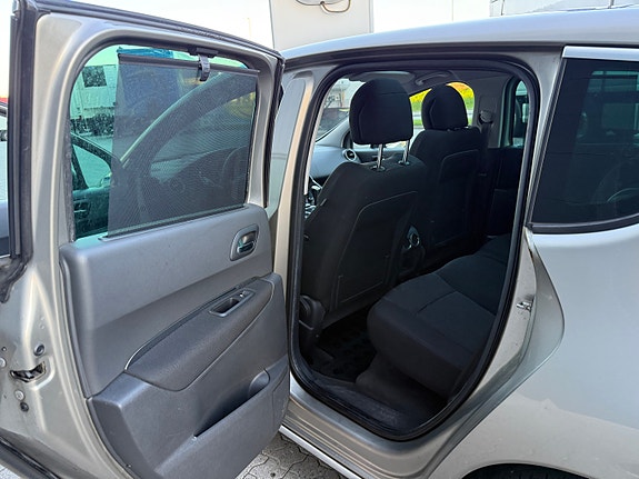 Peugeot 3008 16 of 30