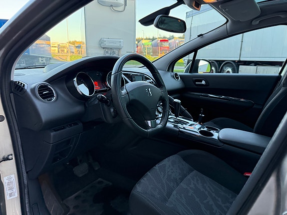 Peugeot 3008 15 of 30