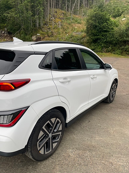 Hyundai Kona 5 of 5