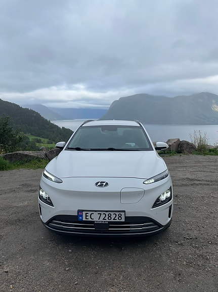 Hyundai Kona 3 of 5