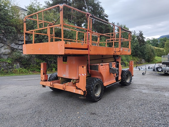 JLG 4394RT 3 of 6