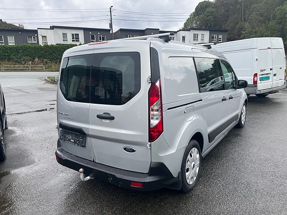 Ford Transit Connect 5 of 17