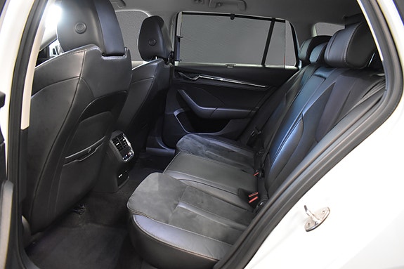 Skoda Octavia Scout 14 of 30
