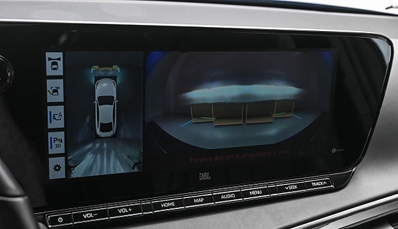Toyota Mirai 25 of 30