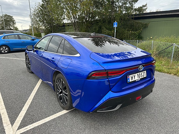 Toyota Mirai 6 of 30