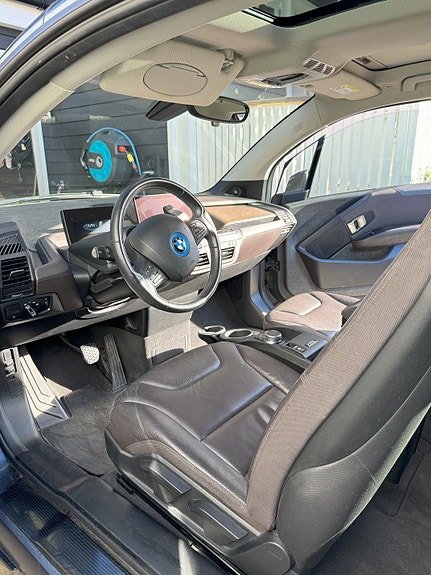 BMW i3 3 of 13