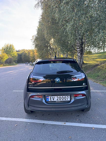 BMW i3 6 of 13
