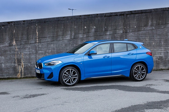 BMW X2 4 of 5