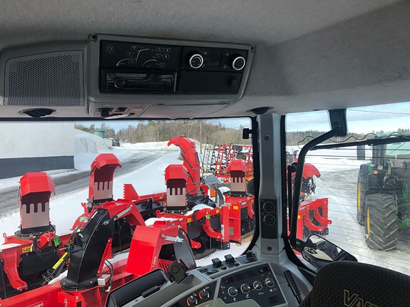 Valtra T 214D 2015, kr 799 000,-