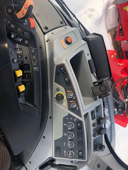 Valtra T 214D 2015, kr 799 000,-