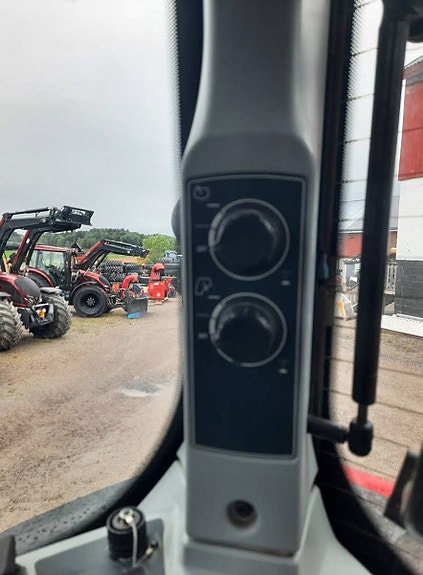 Valtra T 214D 2015, kr 799 000,-