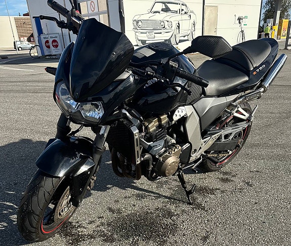Kawasaki Z 750 7 of 10
