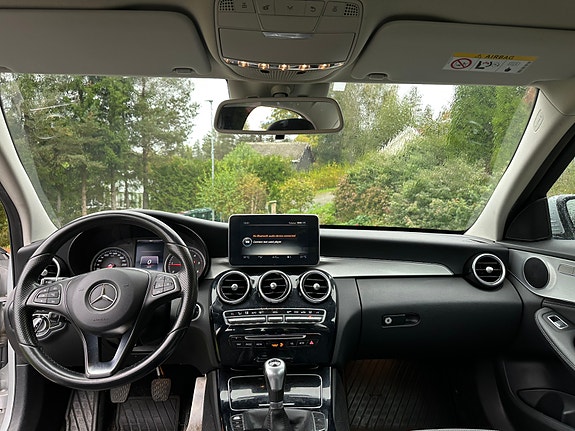 Mercedes-Benz C-Klasse 6 of 16
