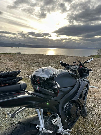 Suzuki GSX-R 600 3 of 5