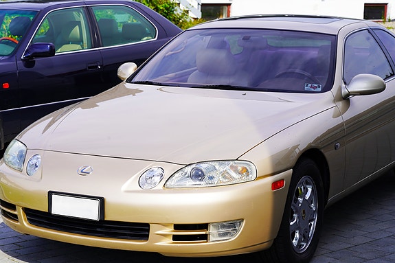 Lexus SC430 2 of 5