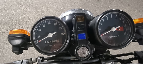 Honda CB 100 13 of 18