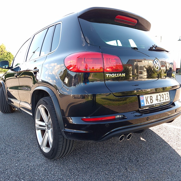 Volkswagen Tiguan 9 of 25