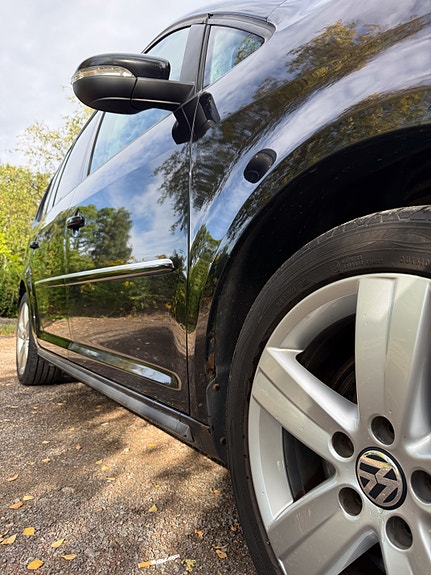 Volkswagen Touran 21 of 23