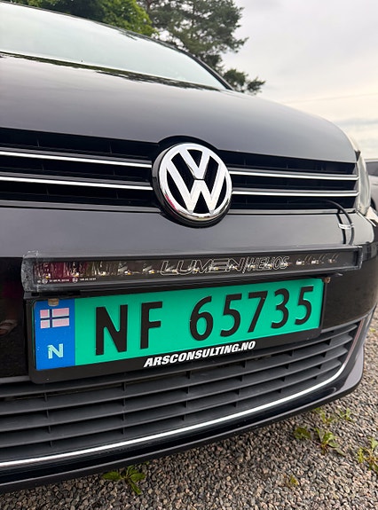 Volkswagen Touran 23 of 23