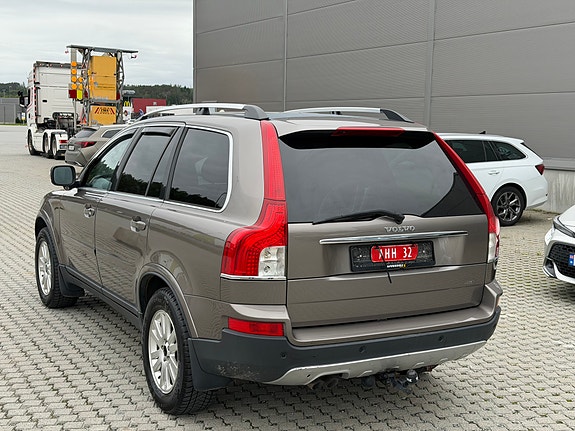Volvo XC90 9 of 30
