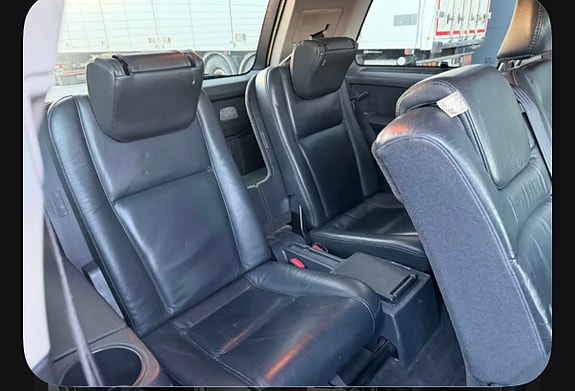 Volvo XC90 29 of 30