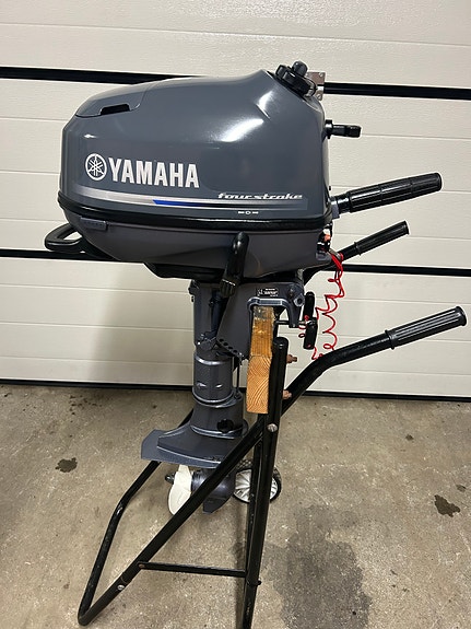 Yamaha F4 kort stamme 2015 modell ny impeller og ny service