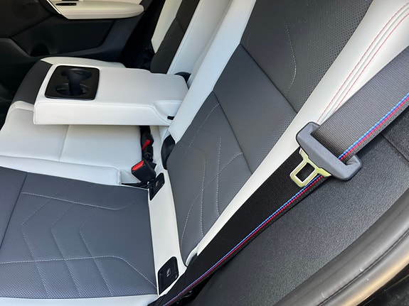 BMW iX2 17 of 30