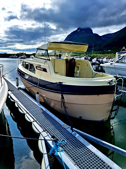 Høstsalg /Viksund 880  Frontier 2 of 16
