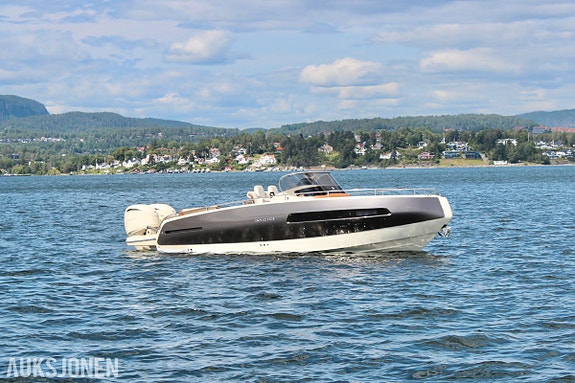 2023 Invictus GT280S med twin Yamaha 250hk 4 of 5