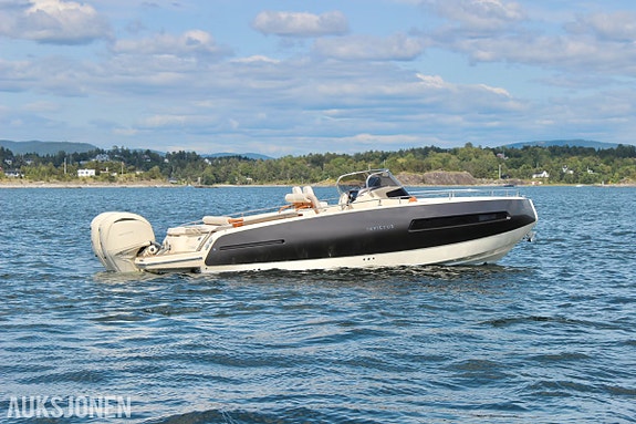 2023 Invictus GT280S med twin Yamaha 250hk 5 of 5