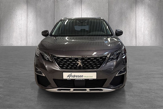 Peugeot 5008 4 of 5