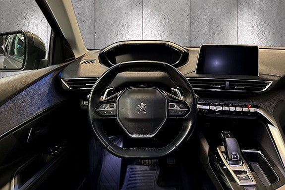 Peugeot 5008 9 of 16