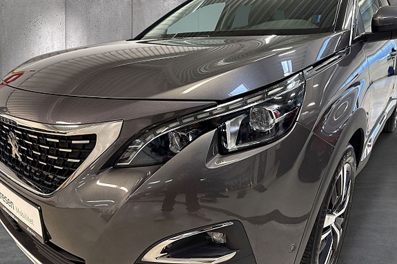 Peugeot 5008 5 of 5
