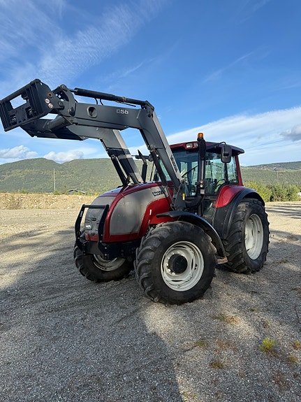 Valtra M150 2005, kr 449 000,-