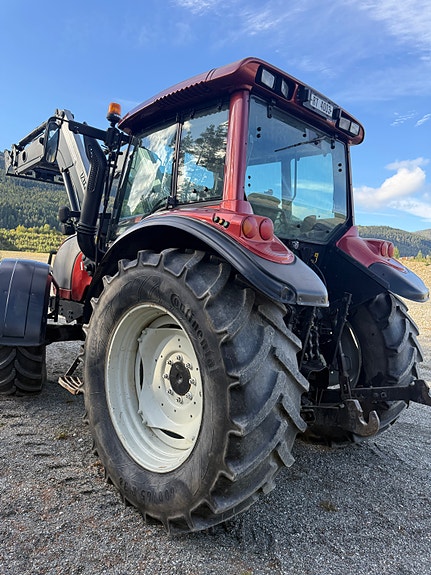 Valtra M150 2005, kr 449 000,-