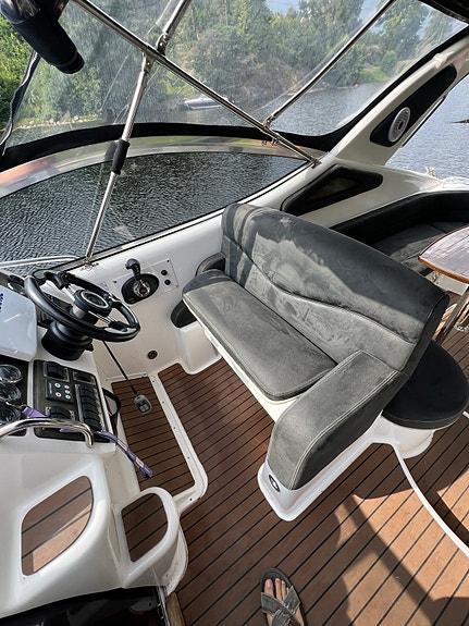 Schaefer Yachts 300 20 of 30