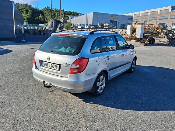 Skoda Fabia 5 of 13
