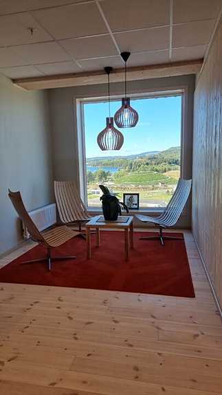 Kontorlokaler Skogkurs, 6. etg. Mjøsbrygga, Brumunddal. Foto: May-Sylvi Skinnerlien