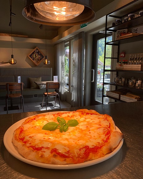 Laksen Bakeri og Kafé