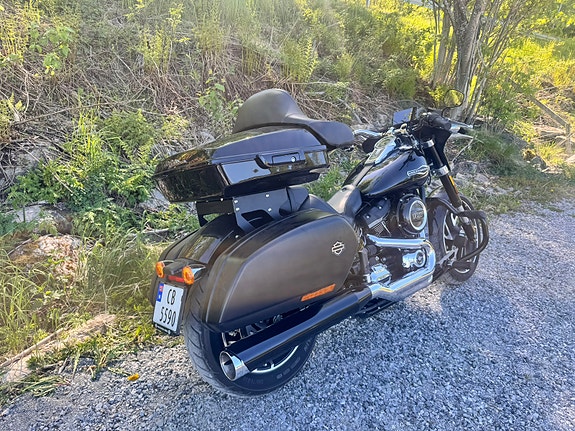 Harley-Davidson FLSB Sport Glide 9 of 24