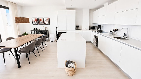 Nøkkelferdig toppleilighet med 3 soverom og 144 m² terrasse