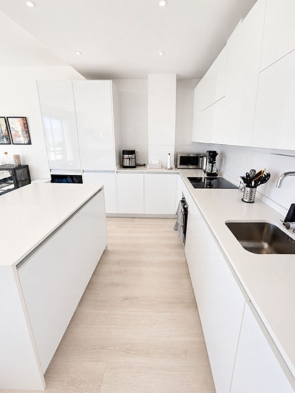 Nøkkelferdig toppleilighet med 3 soverom og 144 m² terrasse