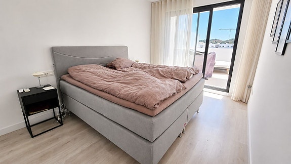 Nøkkelferdig toppleilighet med 3 soverom og 144 m² terrasse