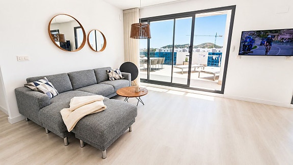 Nøkkelferdig toppleilighet med 3 soverom og 144 m² terrasse
