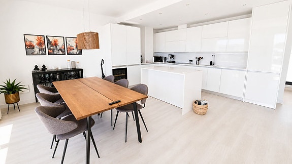 Nøkkelferdig toppleilighet med 3 soverom og 144 m² terrasse