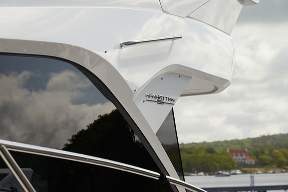 2023 Sunseeker Manhattan 55 | D13-800 | Simradx4 | A/C | Eber | 3lugarer 5 of 30