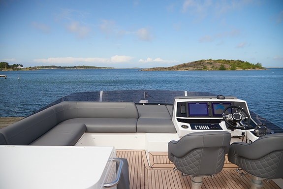 2023 Sunseeker Manhattan 55 | D13-800 | Simradx4 | A/C | Eber | 3lugarer 29 of 30
