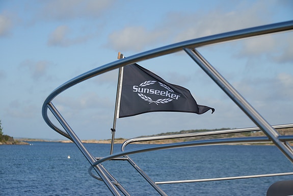 2023 Sunseeker Manhattan 55 | D13-800 | Simradx4 | A/C | Eber | 3lugarer 6 of 30