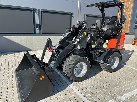 Kubota RT 150-2 2 of 5
